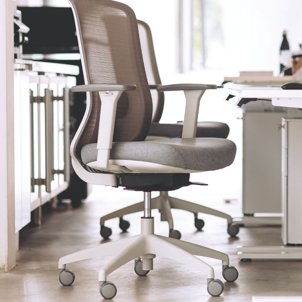 grey task chair