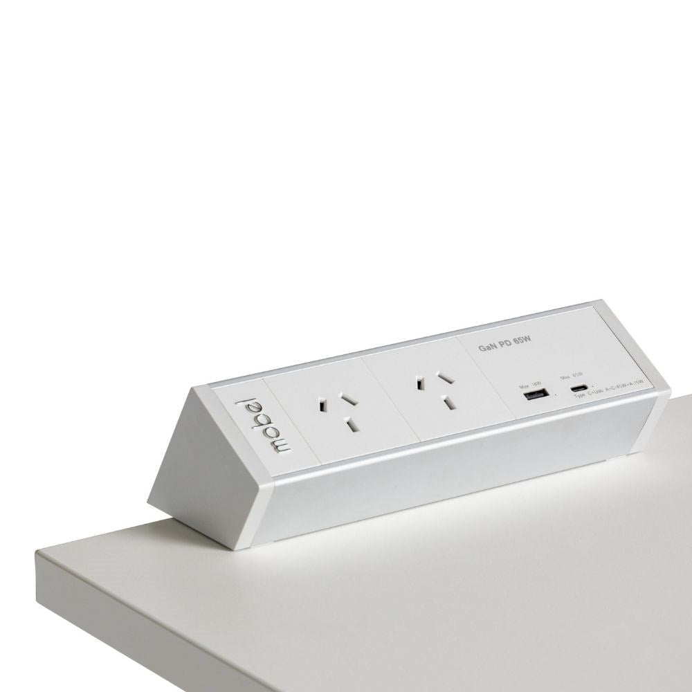 power board with USB and USBC white