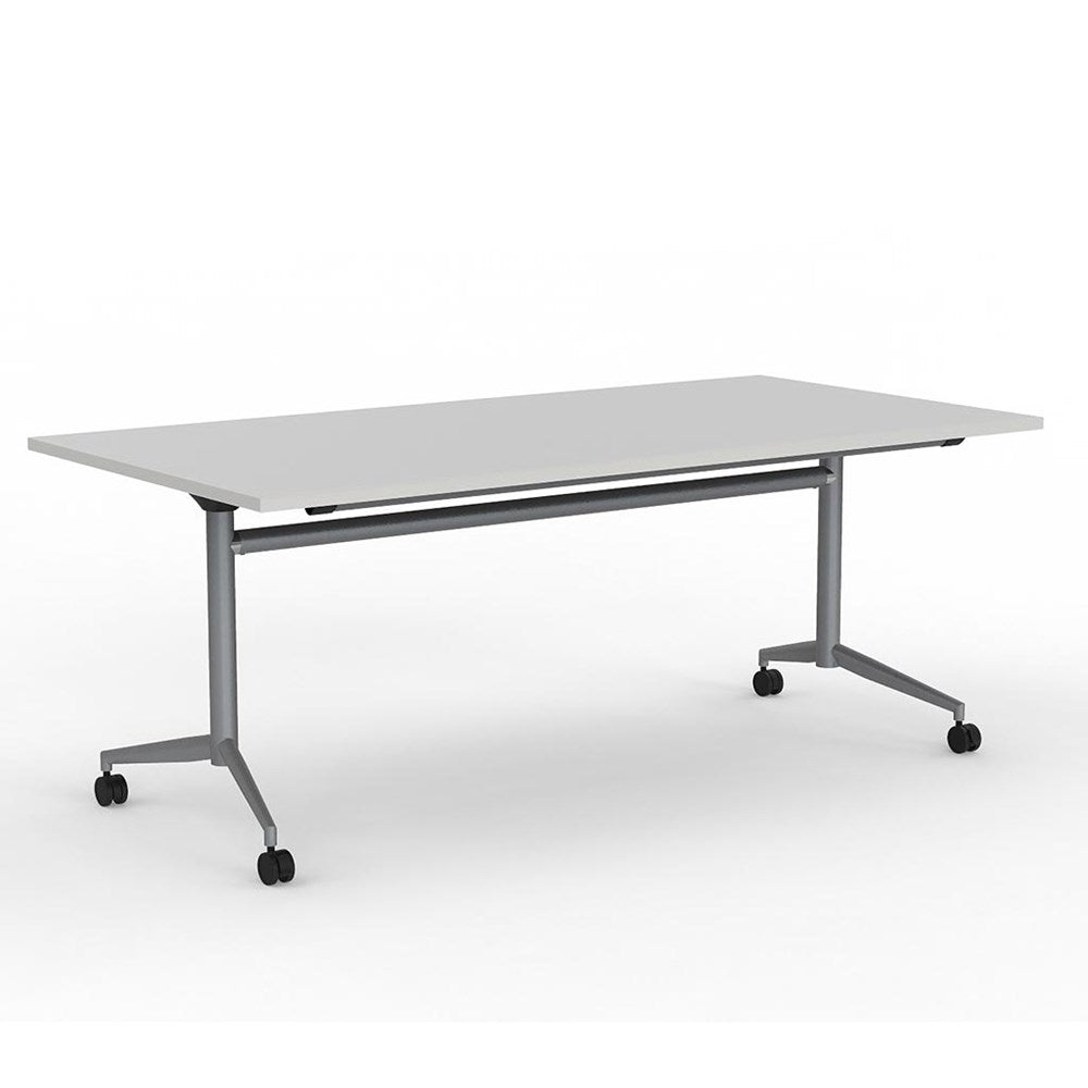 1800 table with castors