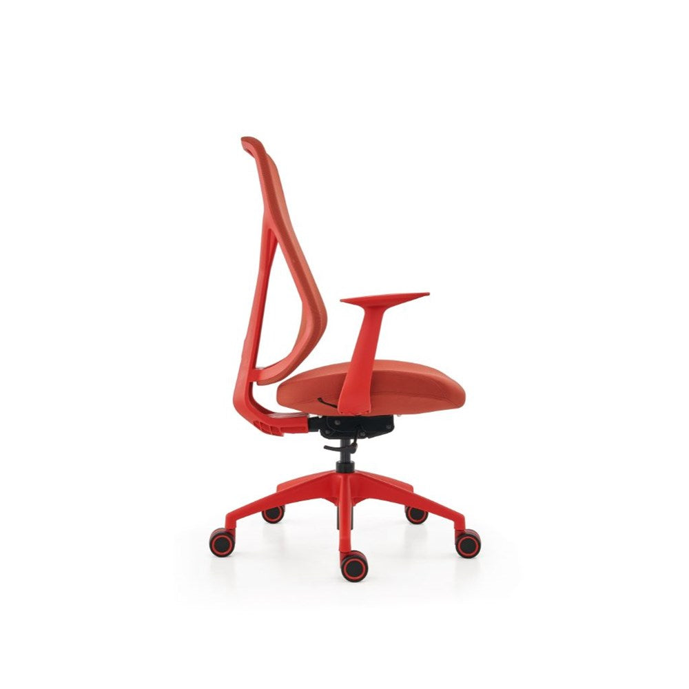 Mobel Yara Mesh Back Office Chair – Red or Light Blue